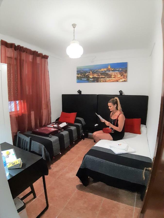 Homestay Fresh & Clean Seville